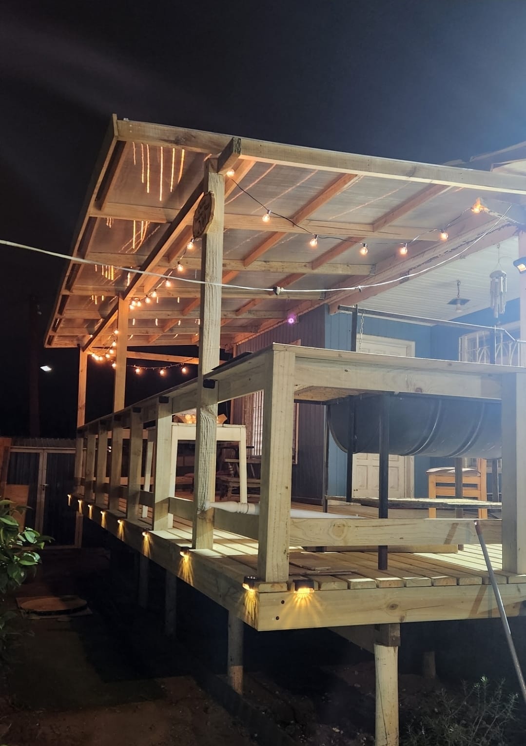 Terraza con mobiliario